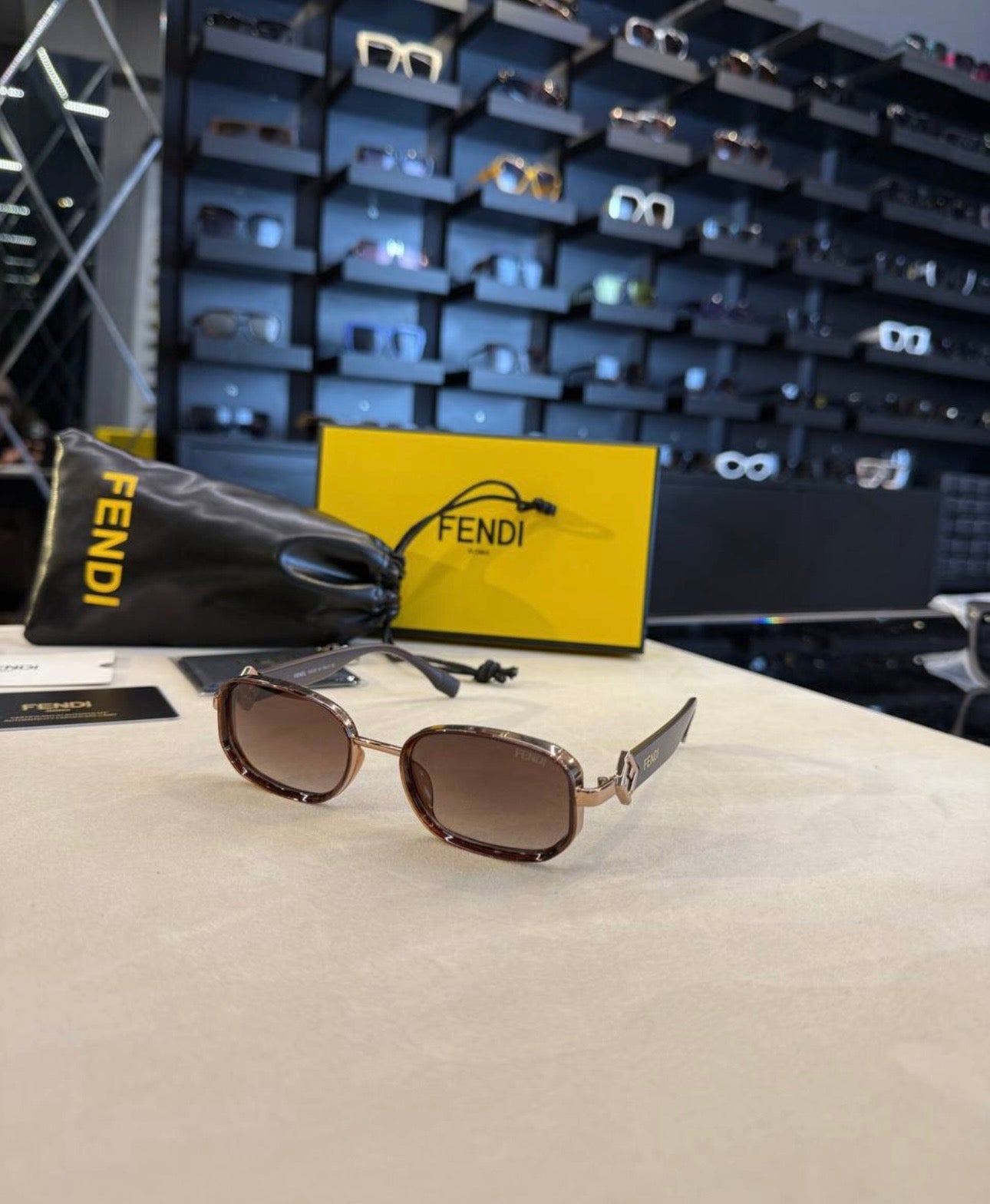 Γυαλια Fendi - 7356