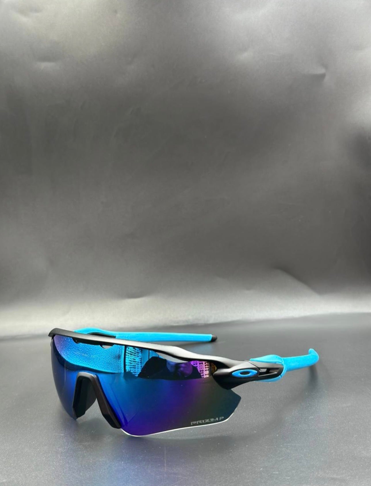 Γυαλια Oakley - 2344